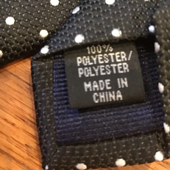 MK Michael Kors Men’s 100% Polyester Polka Dot Tie - Picture 5 of 5